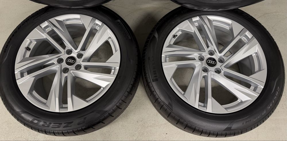 Oryginalne koła letnie alufelgi 20 Audi Q7 4M0 demo jak nowe