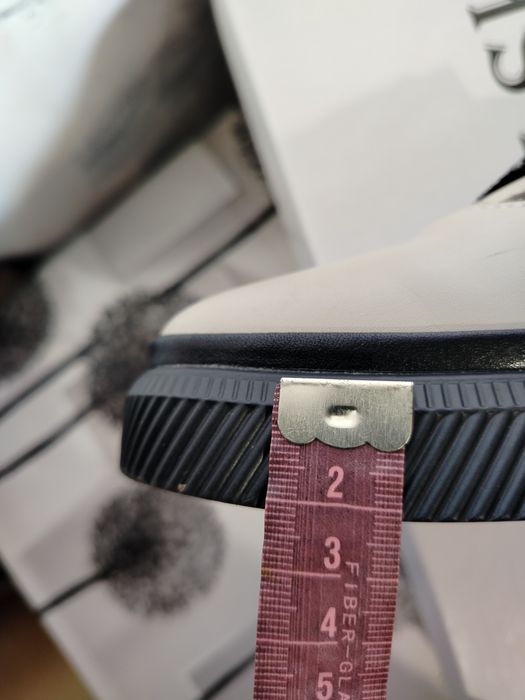 Buty na platformie 36 skóra