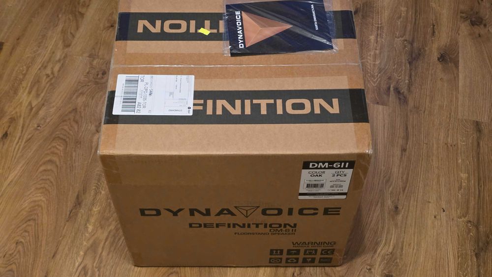 Kolumny Dynavoice DM-6 II Oak wraz ze standami Norstone Stylum 2 – w sumie nowiutkie, pierwszy właściciel
