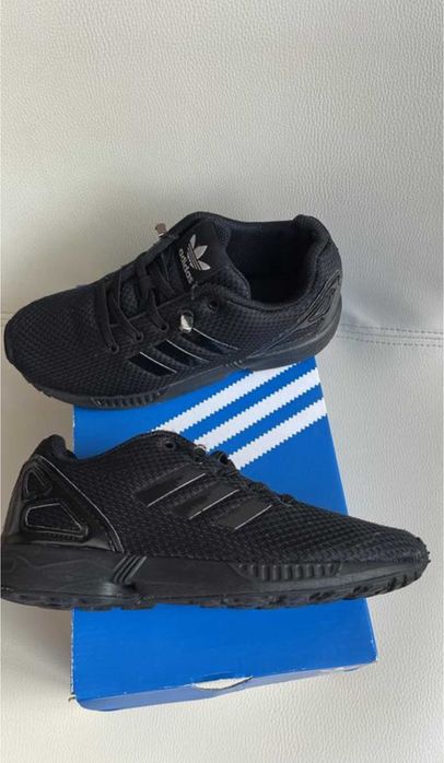 Adidas оригінал кросовки 33 розмір