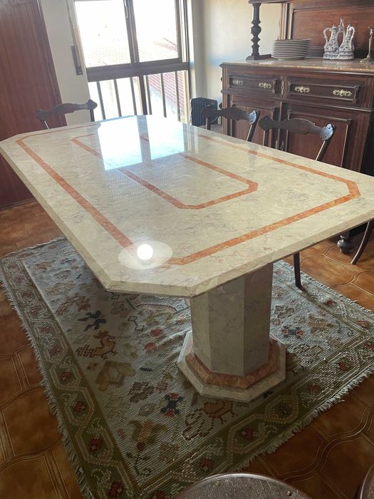 Mesa de Jantar em Mármore de Pedestal (Excelente Estado)