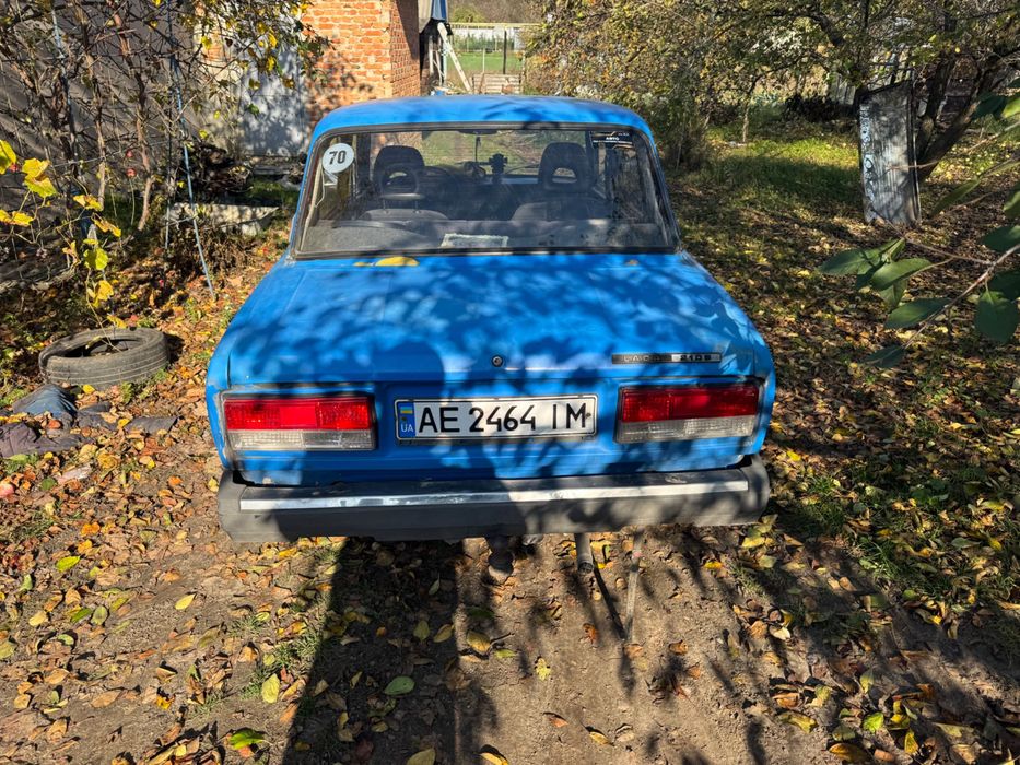 Продам авто ваз 2105