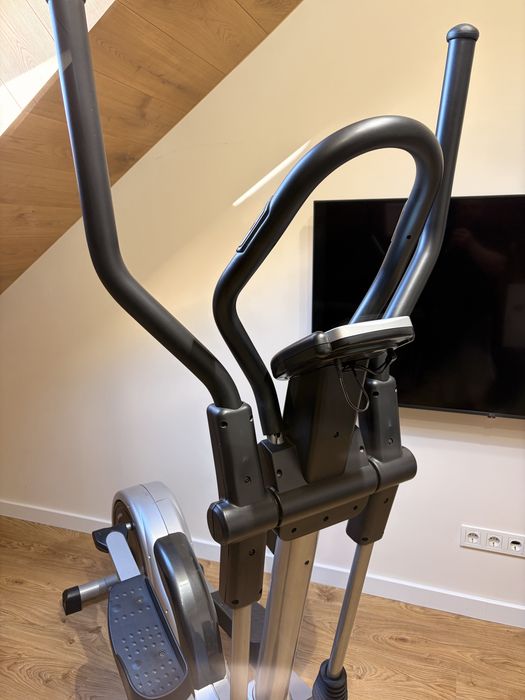 Еліптичний тренажер орбітрек GRAND Cross Trainer