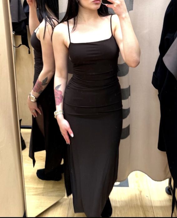 Жіноча шоколадна сукня Bershka