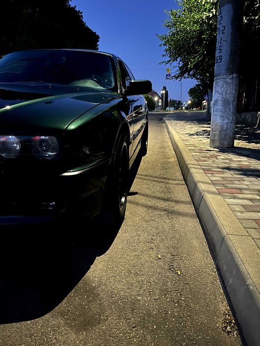 BMW e38 m60b30 механика