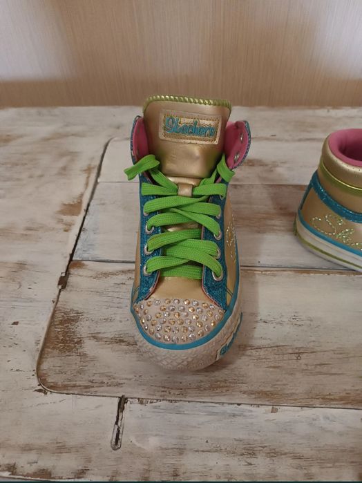 Обувь  детская     .