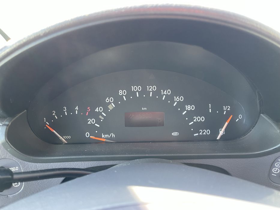 Mercedes A170 на автоматі