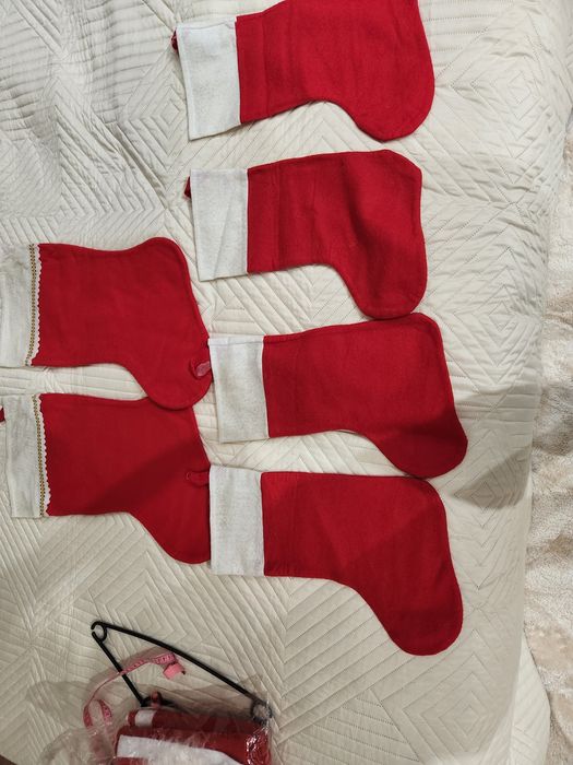 Skarpety na prezenty 2 duże 4 mniejsze