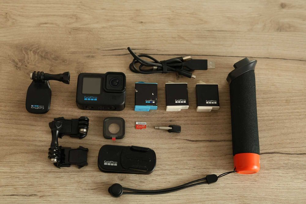 GoPro Hero 10 Black з набіром кріплень