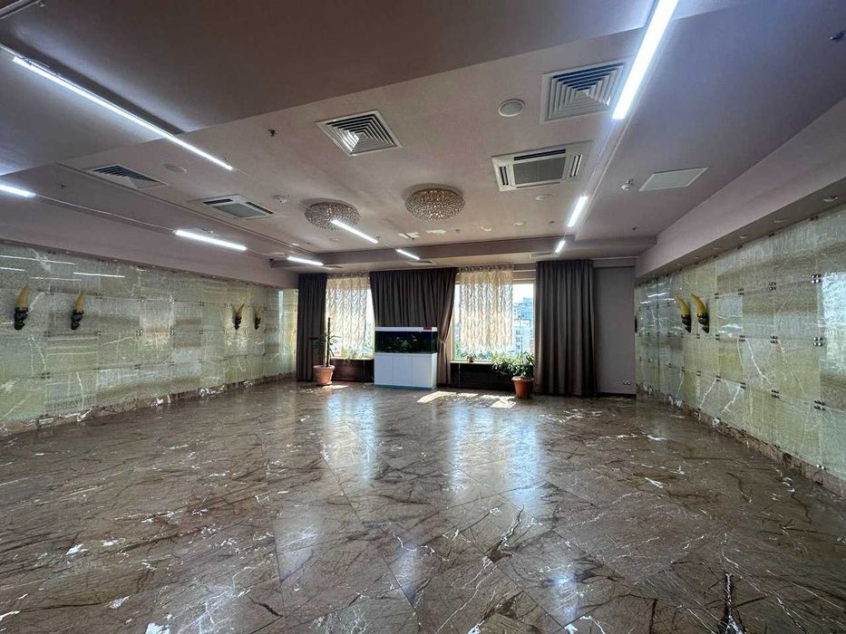 Оренда відкритої площі Пирогова