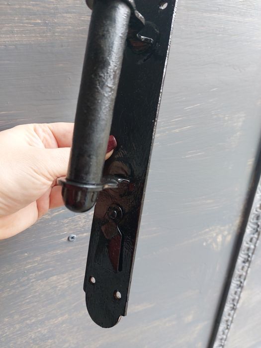 Продам ручку дверну
