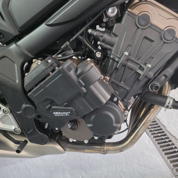 Honda CB650R E-Clutch 2025
