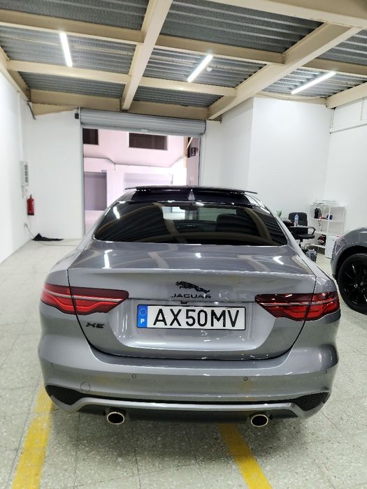 Jaguar XE R dynamic P250 ano 2023 só 31000km motor 2.0 250cv gasolina nacional como novo Todos os extras aceito retoma