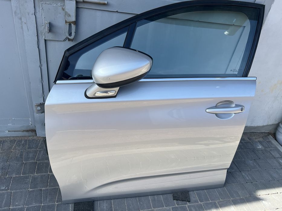 Citroen c4 b7 двері.