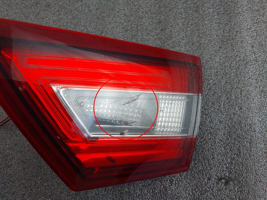 Farolim da mala direito RENAULT Clio IV (BH_)