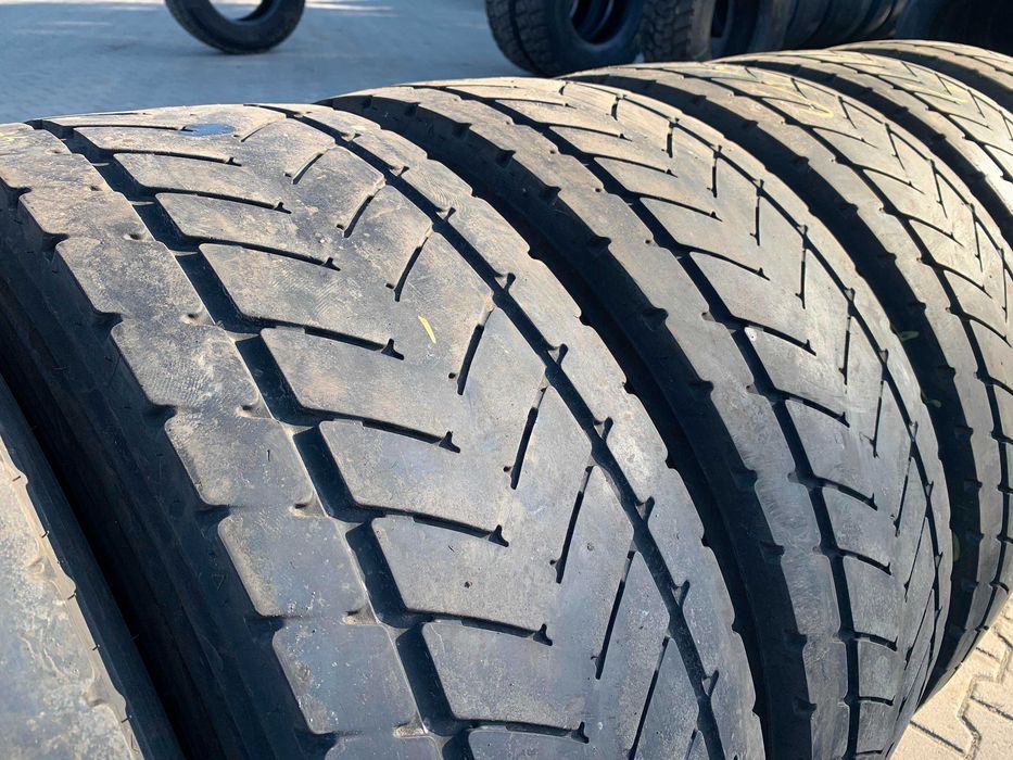 245/70R17.5 OPONA Goodyear KMAX D 4-6mm K MAX D Napęd