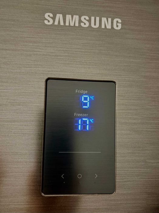 Lodówka Samsung RB38T774DB1 | No Frost | Metal Cooling | 390 l | Stan bardzo dobry