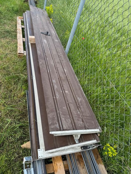 Brama garażowa segmentowa NORMSTAHL 4x2 m drzwi podnoszone kompletne