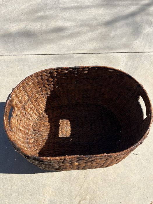 Cesto oval grande em verga com pegas – 48cm – Novo