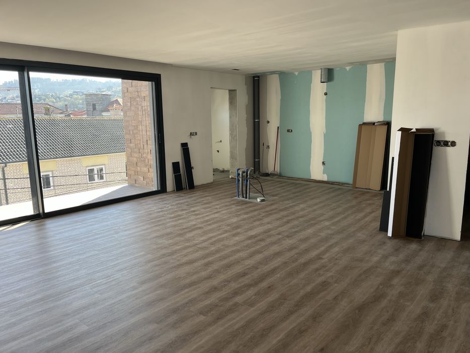 Pavimento Vinílico SPC 7mm | Alta Resistência