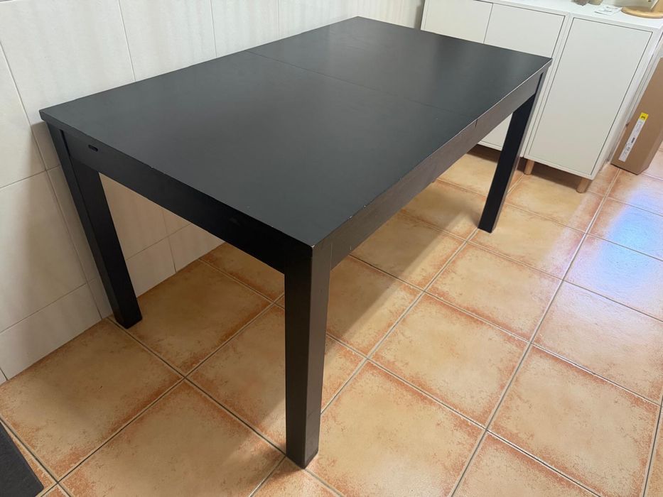 Mesa de cozinha Bjursta