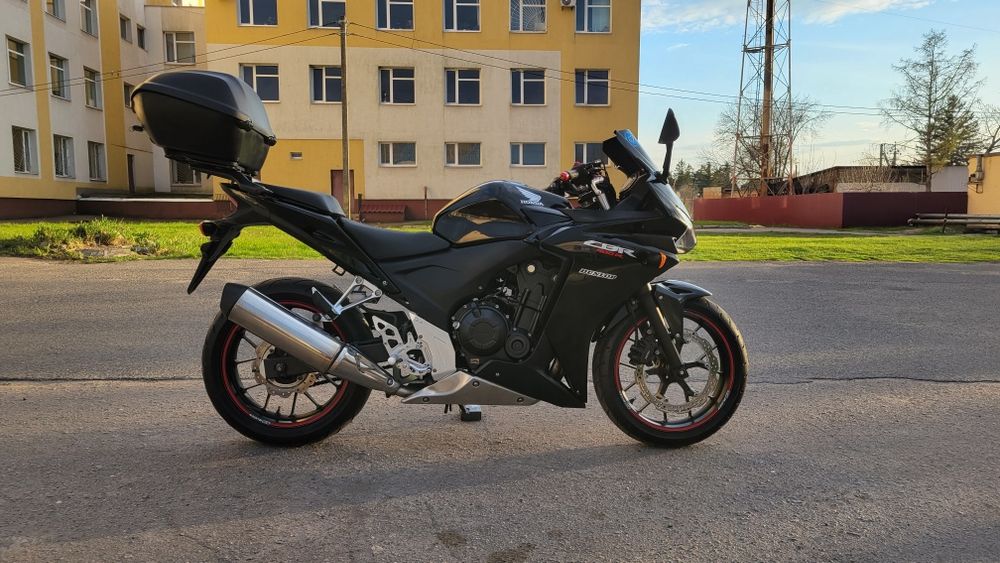 Honda CBR400R з Японії