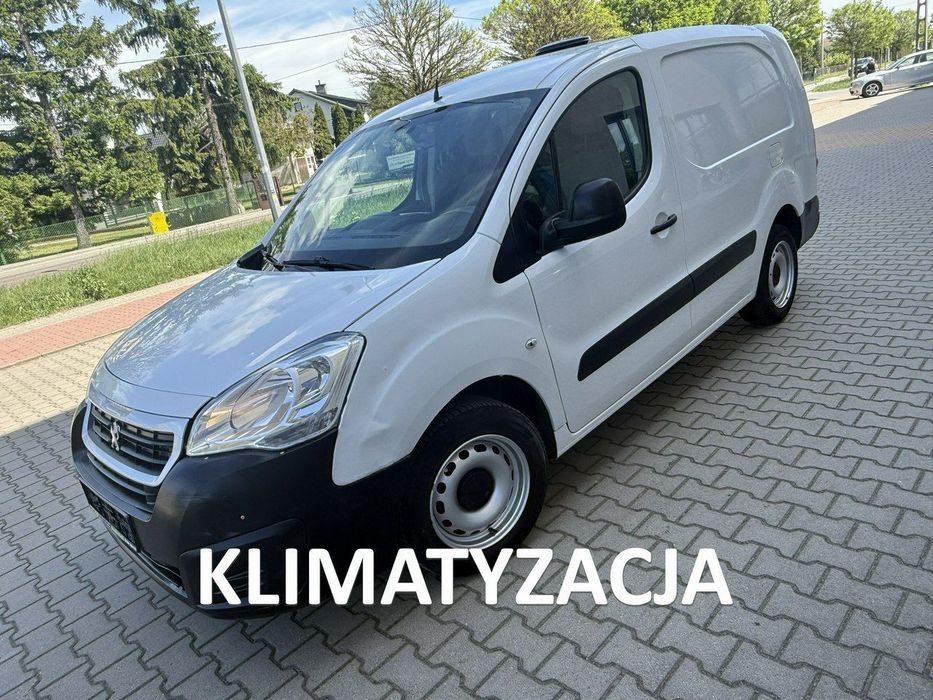 Peugeot Partner  Peugeot Partner Lift 1.6HDI Long 2016 Klimatyzacja Drzwi Boczne VAT-1A