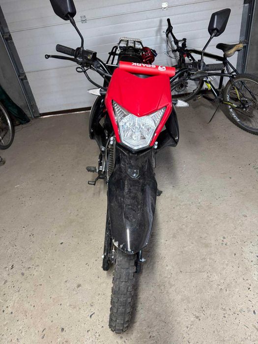 Мотоцикл спаррк.