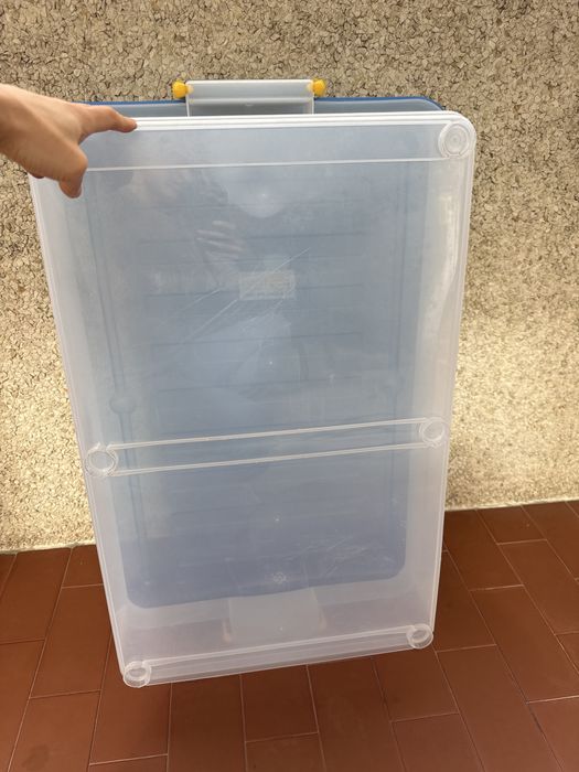 Caixa gigante para arrumação