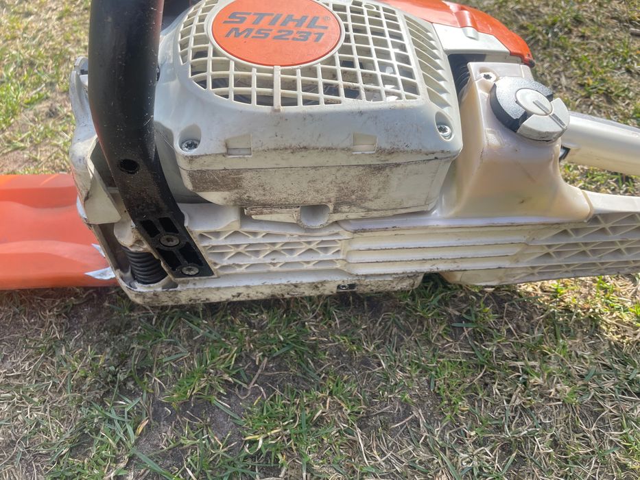 Pilarka Stihl ms231