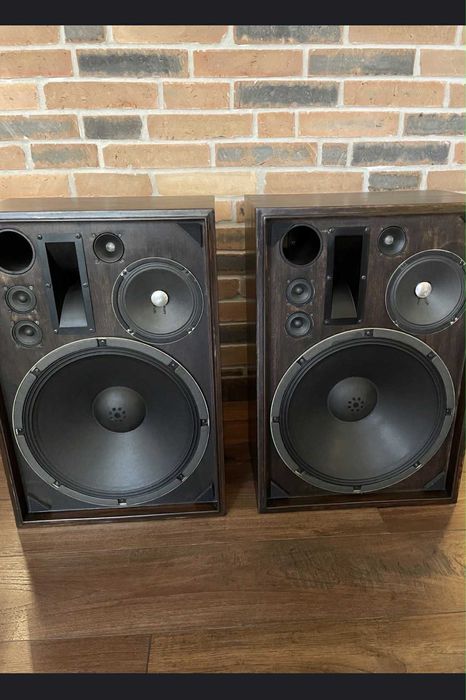 Kolumny SANSUI SP-3000