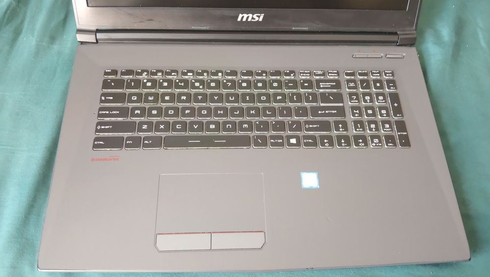 Laptop MSI  i7/16GB/GTX1050Ti/17.3"