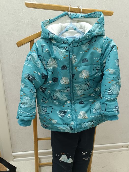 Куртка и теплые штаны полукомбинезон