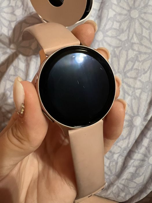 Смарт-годинник Samsung Galaxy Watch Active 2