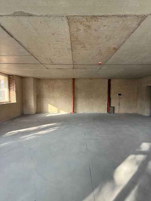 Фасадне комерційне приміщення 67м2. в зданому ЖК Французький Бульвар