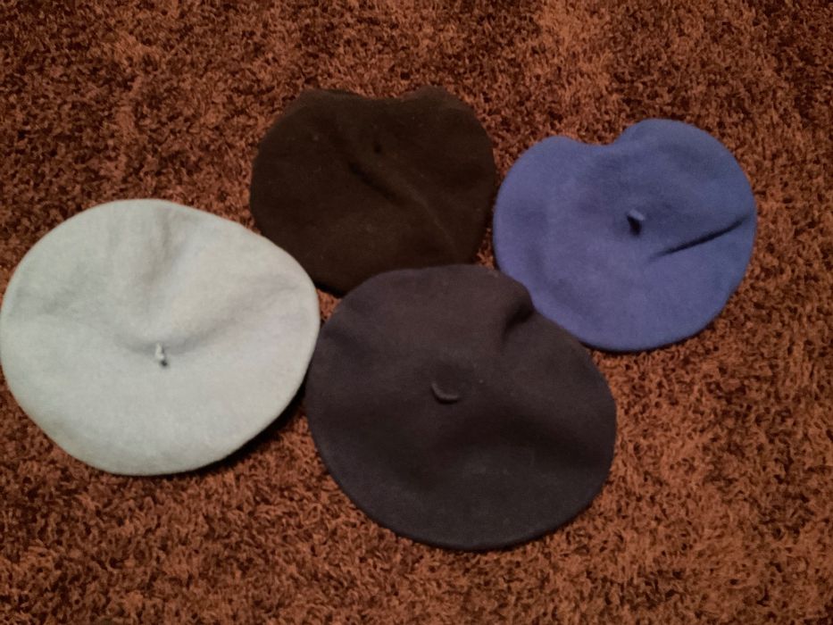 Berety wełniane vinted