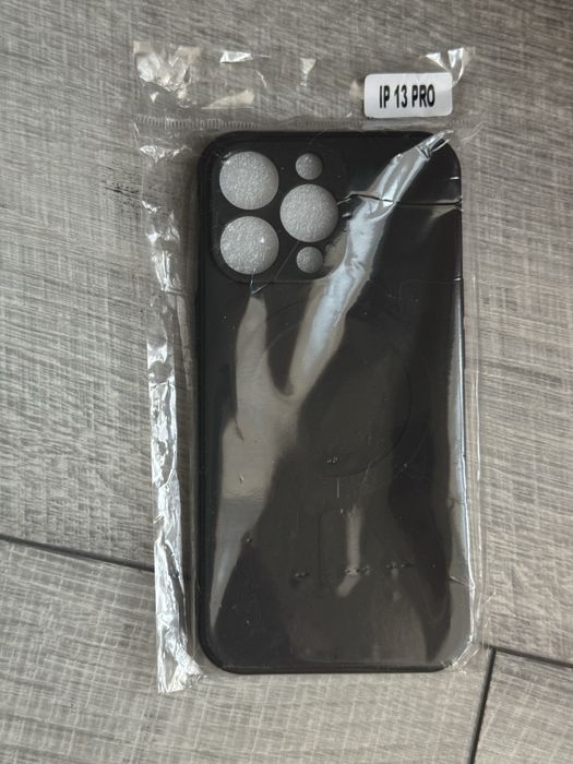 Чохол на телефон iPhone 13 pro