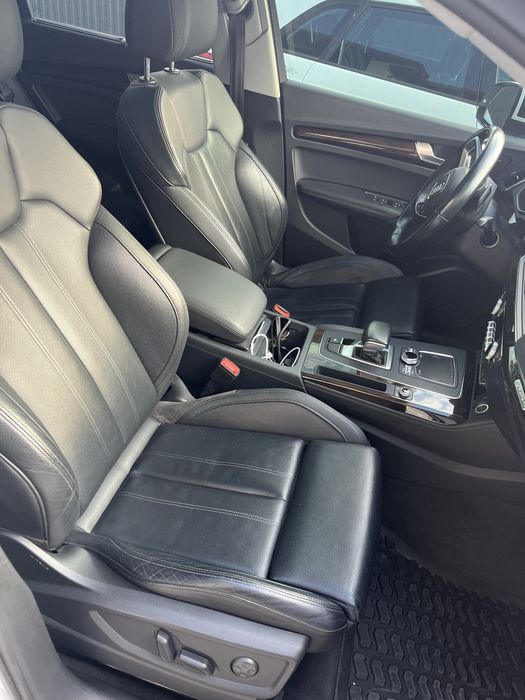 Audi Q5 Premium Plus