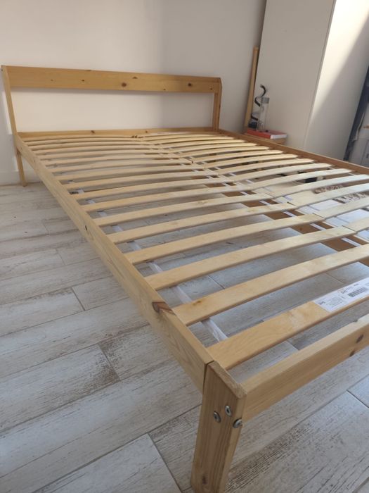 Cama IKEA com estrado (140:200) SO EM NUMERARIO