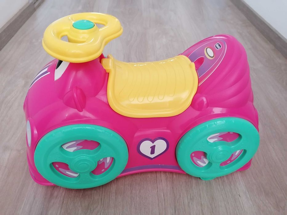 Andador chicco rosa