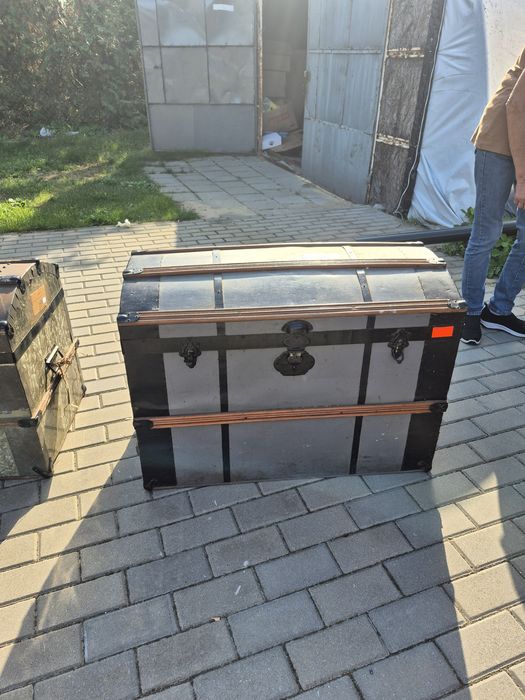 Szafka skrzynia sunduk metalowe okucia
