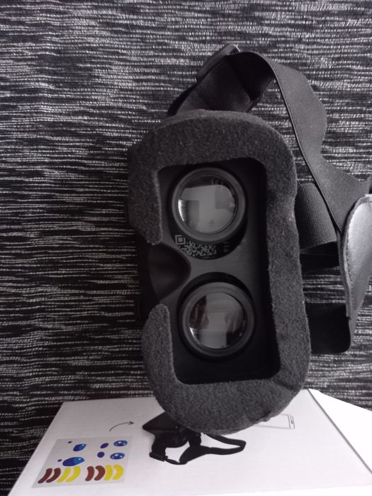 Virtual Reality Glasses64738430013699122