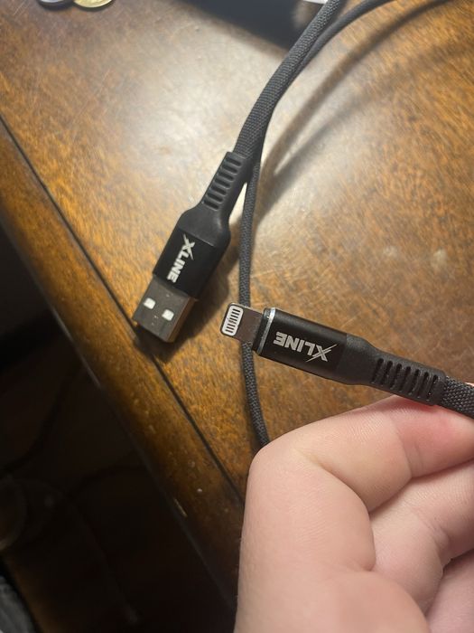 Kabel do iPhone’a nie ładuje