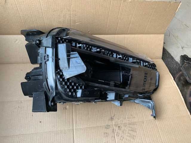 JEEP  AVENGER Full LED Lampa Prawa ładna
