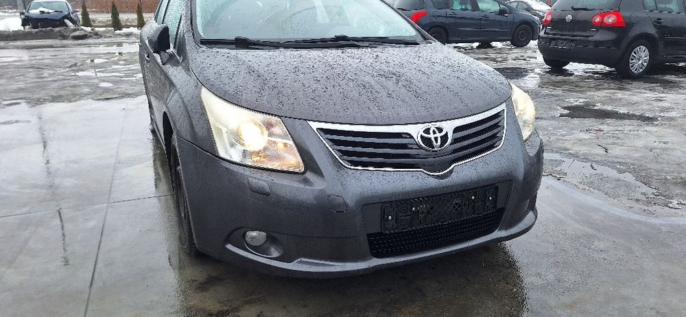 Kompletny przód toyota T27 kod lakieru 1G3