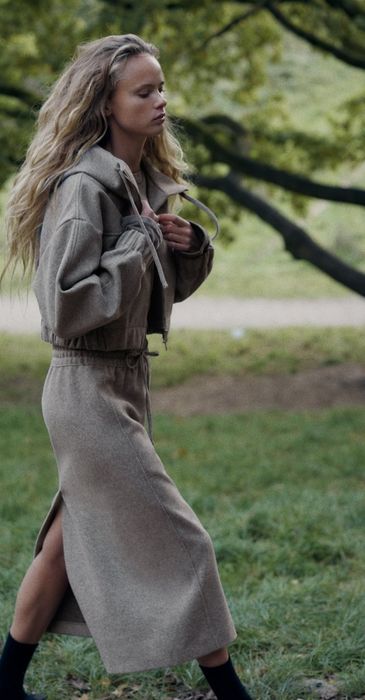 Костюм Zara (куртка та спідниця-олівець)