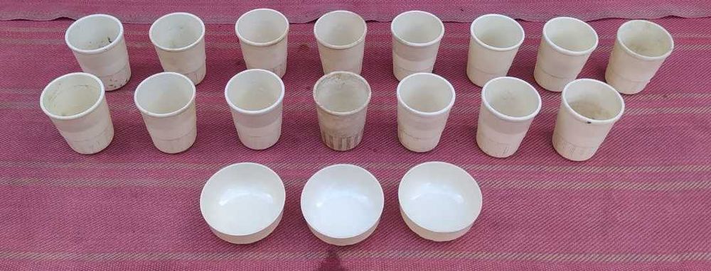 Продаются бокалы, фужеры, рюмки, стаканы, солянки, хлебница.