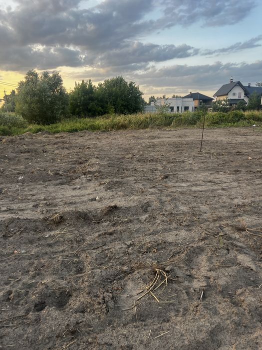 Земельна дідянка під будівництво 10 сот. Зазимʼя
