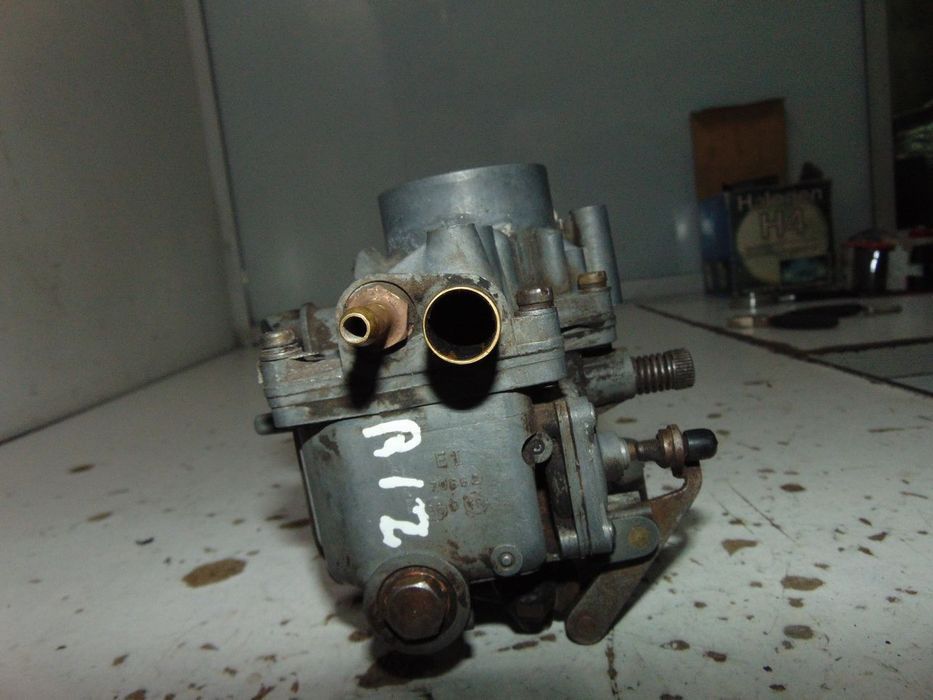 Renault 12 carburador " usado em bom estado