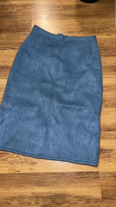 Gruba pluszowa spódnica hand made na ppdszewce niebieska L 40